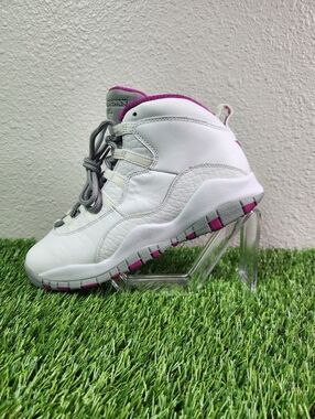 Nike Air Jordan Retro 10 Maya Moore GG size 6Y GS White Fuchsia AA2900-159